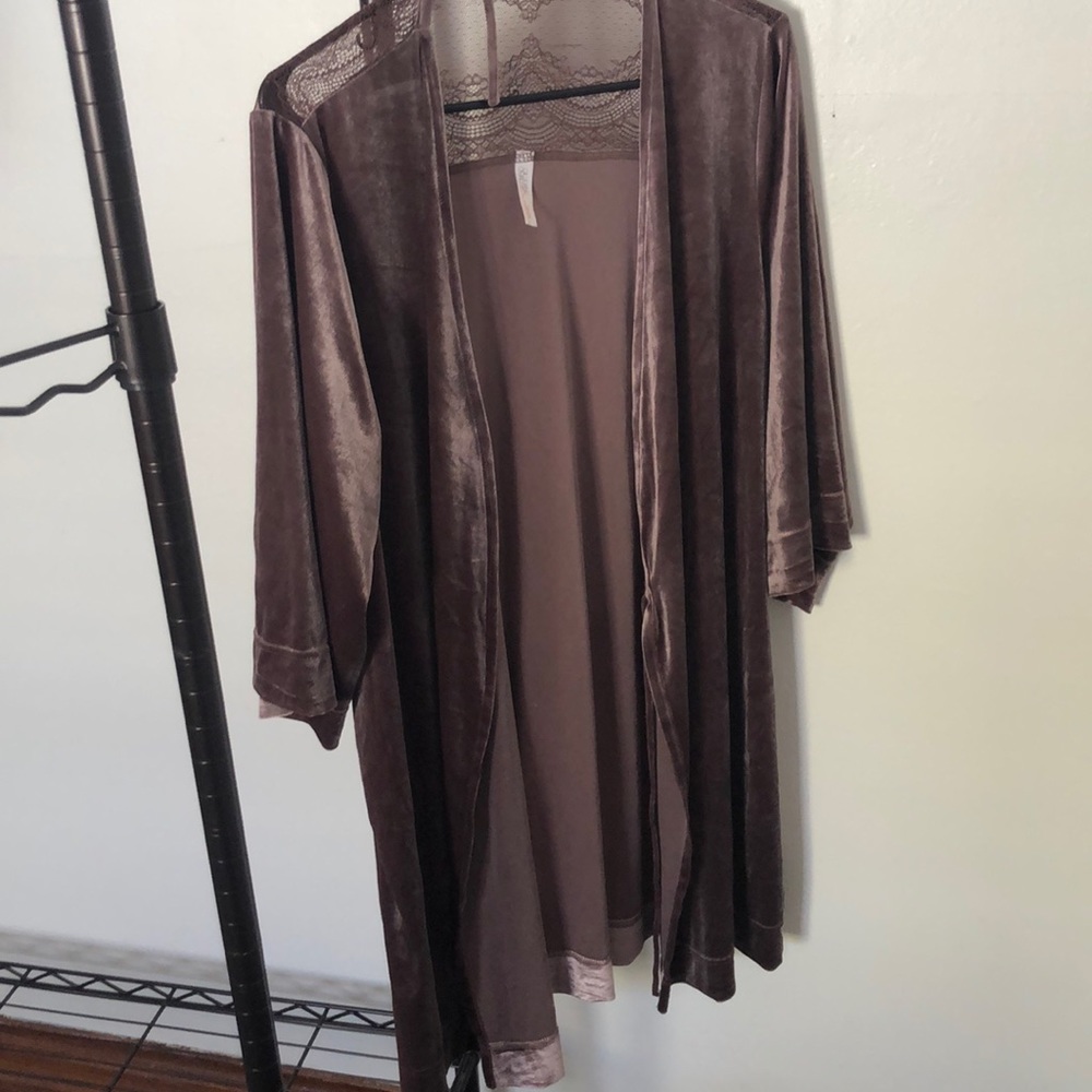 Velvet and lace robe